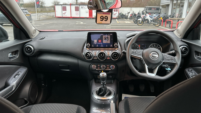 Nissan Juke 1.0 DiG-T 114 Acenta 5dr Petrol Hatchback